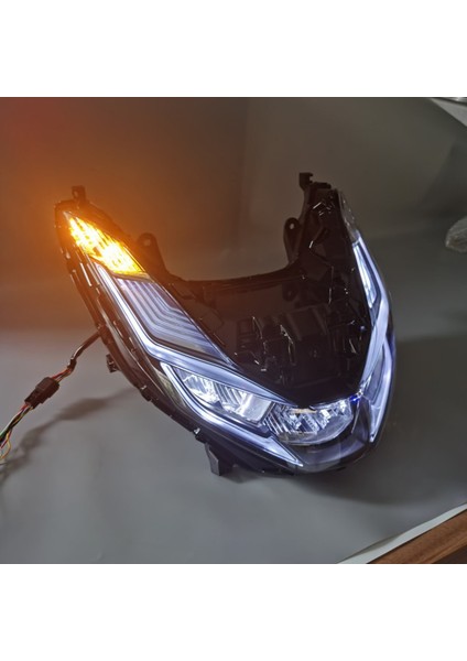 Honda Pcx 125 150 Ön Far 2021 2024 Model Tam Uyumlu Premium Kalite fırsatları