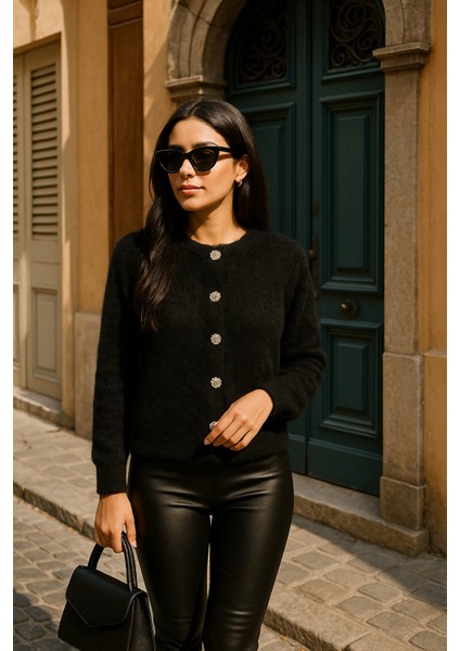 Kadın Siyah Yumuşak Dokulu Hırka Taşlı Düğme Detaylı 5559 fiyatları