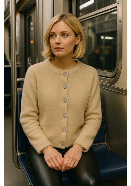 Kadın Taş Yumuşak Dokulu Hırka Taşlı Düğme Detaylı 5559 modelleri