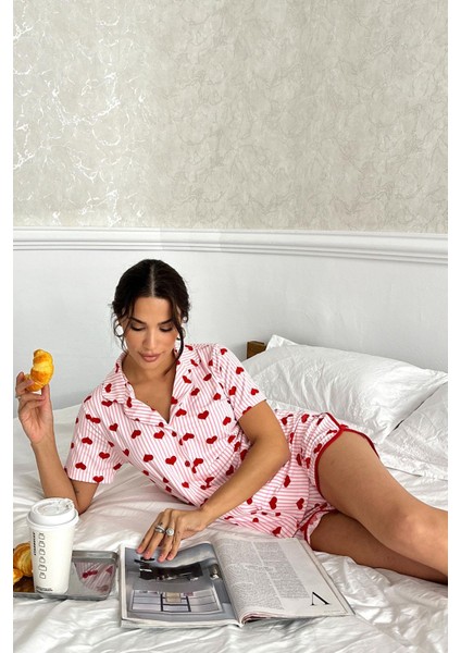 Kadın Gömlek Yaka Pamuklu Kalp Desenli 3'lü Yumuşak Dokulu Pijama Takımı fiyatları