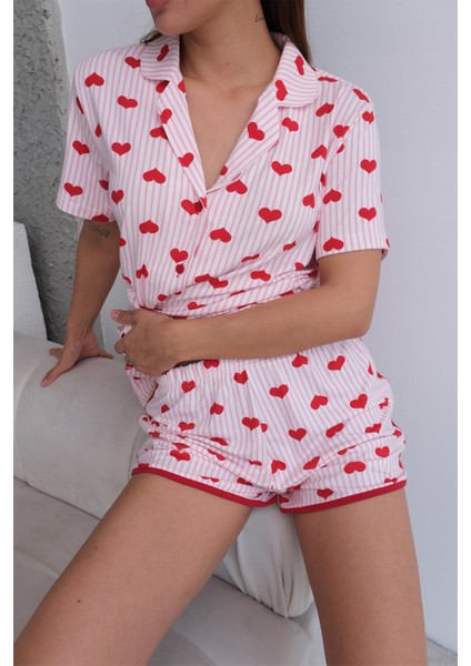 Kadın Gömlek Yaka Pamuklu Kalp Desenli 3'lü Yumuşak Dokulu Pijama Takımı fırsatları