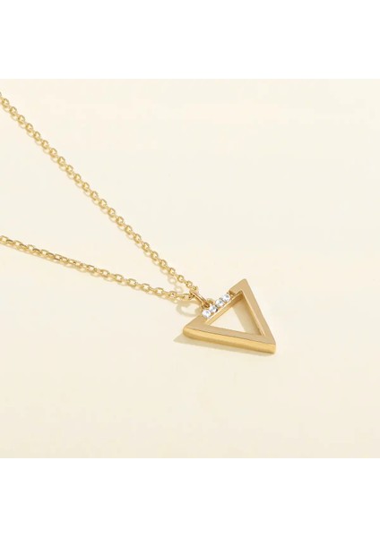 0,03 Karat Pırlanta Üçgen Kolye fiyatları