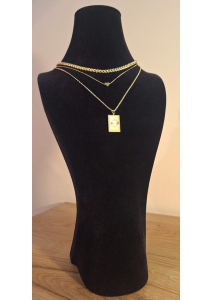 3’lü Set Altın Renk Kalp ve Ay Figürlü Kadın Kolye