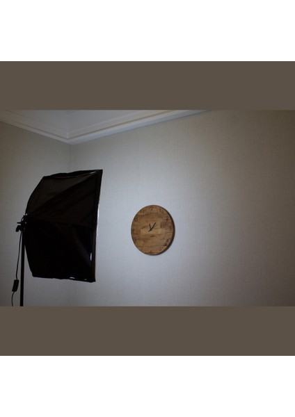 El Yapımı Ahşap Duvar Saati 16.5 Inch (42 Cm) - Sessiz Mekanizma - Ceviz Rengi Gürgen Ağacı