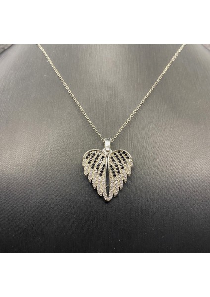 925 Ayar Gümüş Zirkon Taşlı Kalp Şeklinde Açılır Kapanır Kanat Kolye