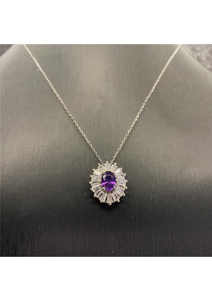 925 Ayar Gümüş Mor Zirkon Taşlı Madalyon Kolye