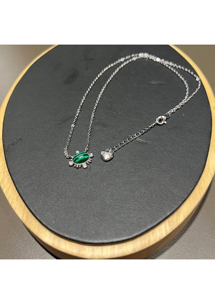 925 Ayar Gümüş Yeşil Taşlı Vintage Kolye fiyatları