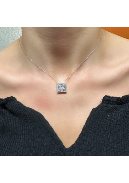 925 Ayar Gümüş Işıltılı Kare Hayalet Kolye