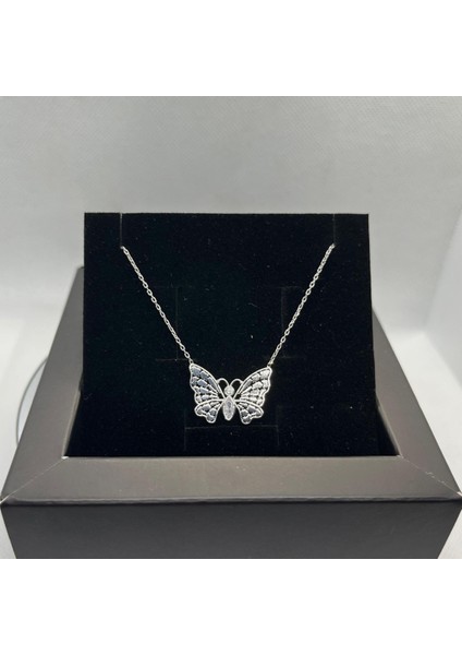 925 Ayar Gümüş Işıldıyan Kelebek Kolyesi fiyatları