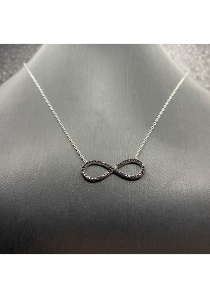 925 Ayar Gümüş Siyah Taşlı Sonsuzluk Kolye