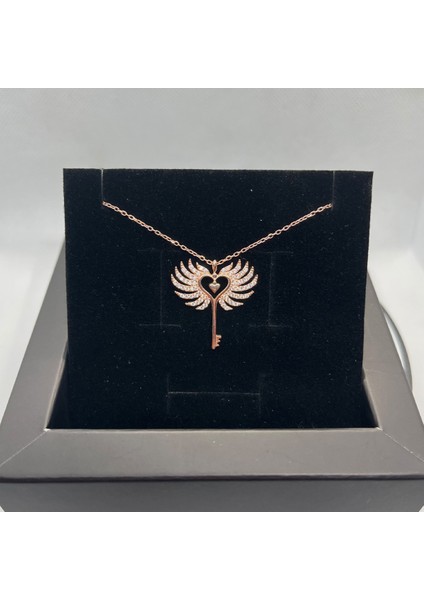 925 Ayar Gümüş Rose Kaplama Zirkon Taşlı Kalp Anahtar Kolye fiyatları