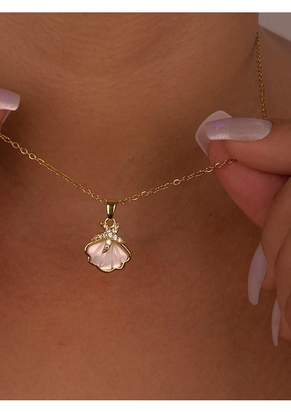 Kadın Krem Deniz Yıldızı Çelik Gold Kolye Zarif Ince Zincir Minimal Hediyelik Günlük