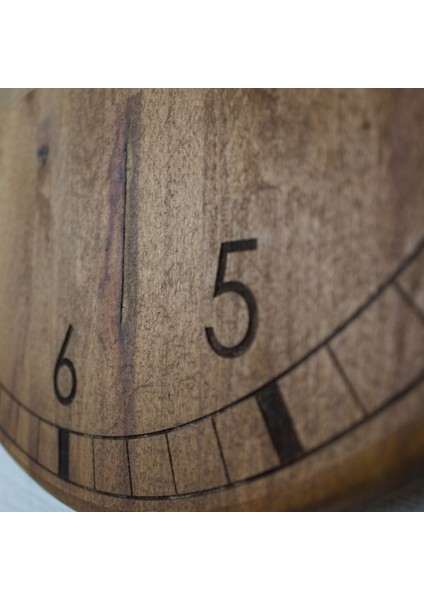 Sessiz Mekanizmalı Ahşap Duvar Saati - Lazer Işlemeli Sayılar - 16.5 Inch Gürgen Ağacı indirimleri