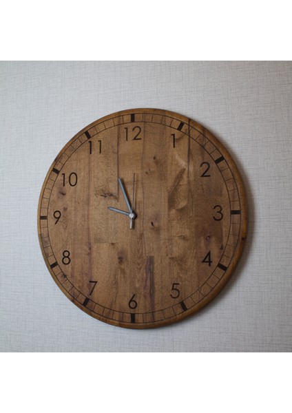 Sessiz Mekanizmalı Ahşap Duvar Saati - Lazer Işlemeli Sayılar - 16.5 Inch Gürgen Ağacı