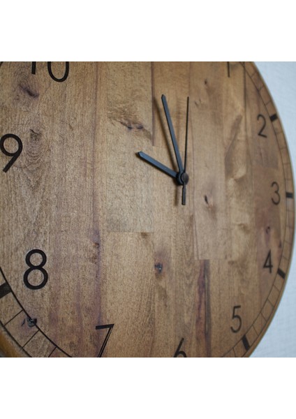 Sessiz Mekanizmalı Ahşap Duvar Saati - Lazer Işlemeli Sayılar - 16.5 Inch Gürgen Ağacı