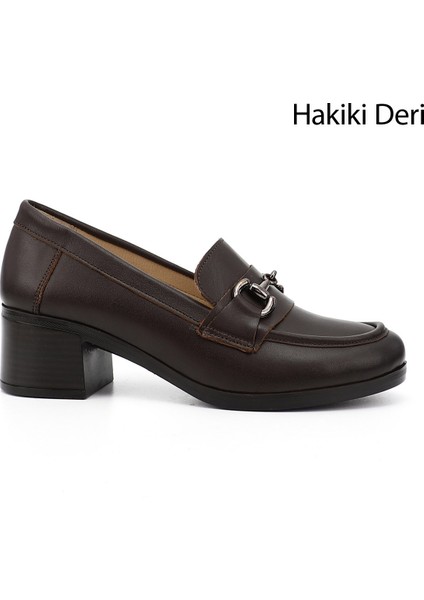 Kadın Kahverengi Kısa Kalın Topuklu Hakiki Deri Ayakkabı