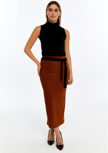 Kadın Kiremit Kadife Suvet Kuşak Detaylı Kışlık Kalem Etek 2111-90