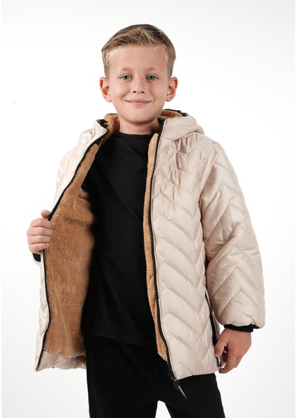 Erkek Çocuk Su ve Rüzgar Geçirmez Içi Welsoftlu Kapüşonlu Mont