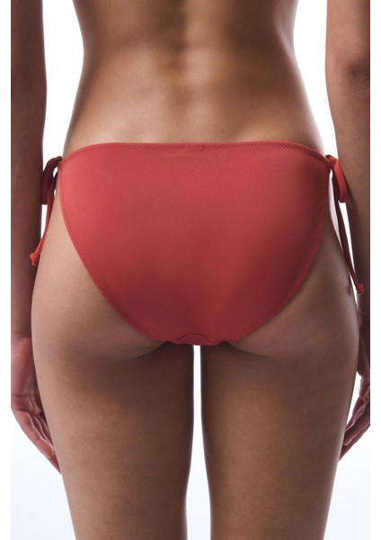 Tarçın Rengi Bağlamalı Düşük Bel Bikini Altı