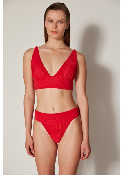 Kırmızı Amelia Bralet Bikini Takımı-Özgür Masur Koleksiyonu