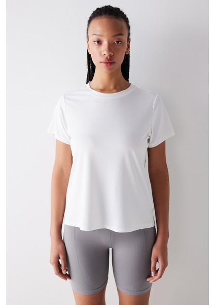 Kırık Beyaz Bisiklet Yaka Loose Modal Tişört