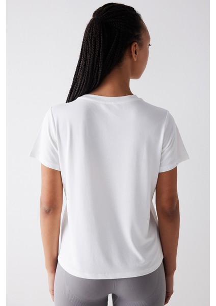 Kırık Beyaz Bisiklet Yaka Loose Modal Tişört
