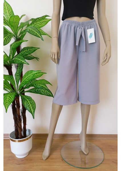 Kadın Gri Krep Kumaş Dökümlü Geniş Paça Likralı Bermuda Alt modelleri