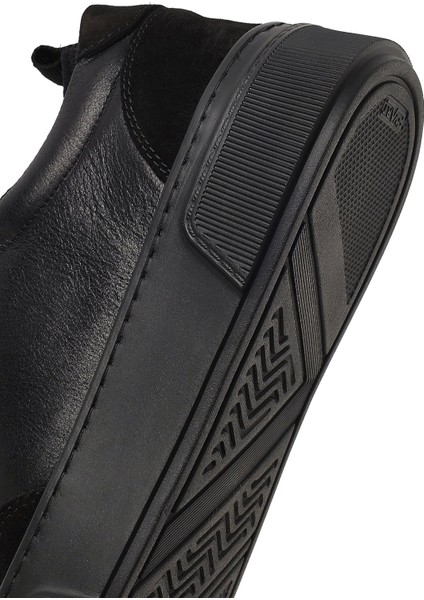 Erkek Siyah Bağcıklı Kalın Tabanlı Deri Sneaker 25WFD826014
