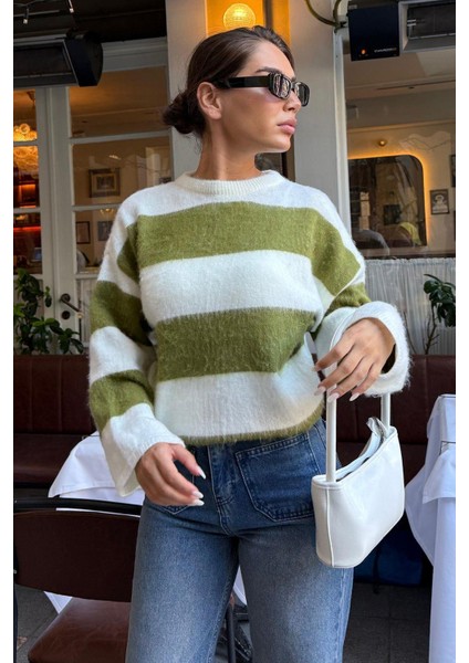 Yağ Yeşili Bisiklet Yaka Çizgili Triko Kadın Kazak MG2472 fırsatları