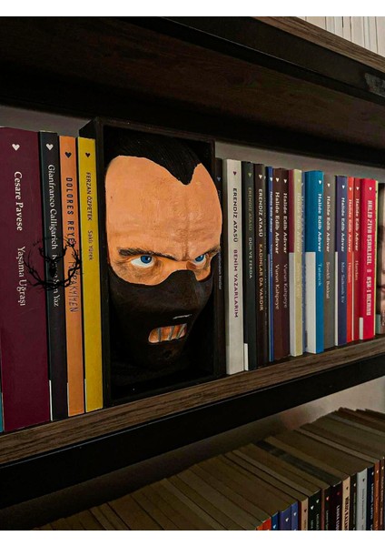 Hayatvesanat Hannibal Lecter / Kitaplık Figürü / Kitap Tutucu modelleri