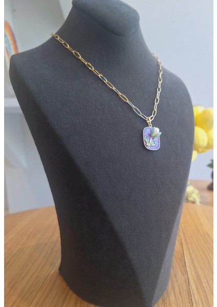 Mineli Inci Detaylı Gold Zincir Kolye – Çiçek ve Yaprak Tasarım modelleri