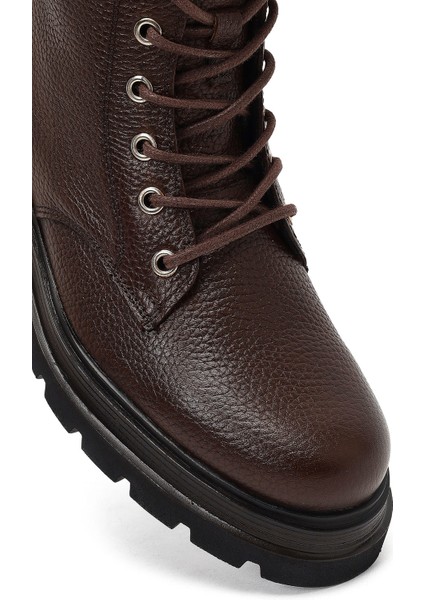 Kadın Kahverengi Bağcıklı Fermuarlı Deri Postal Bot 25WFD4205FT