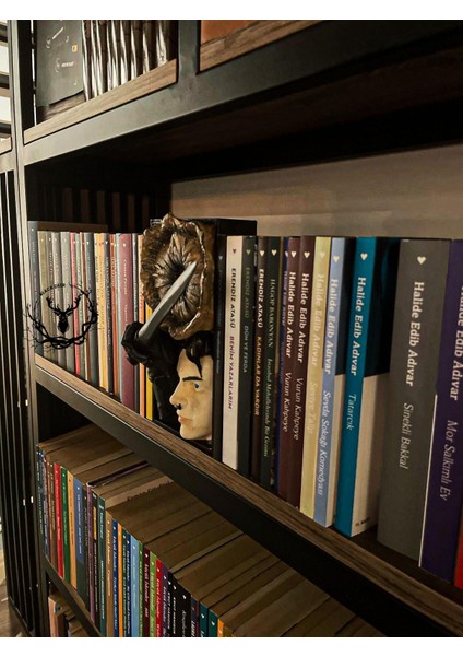 Hayatvesanat Dune / Kitaplık Figürü / Kitap Tutucu modelleri