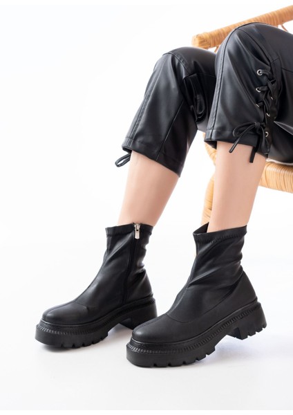 236-2011 Siyah Streç Fermuarlı Günlük Kadın Bot modelleri