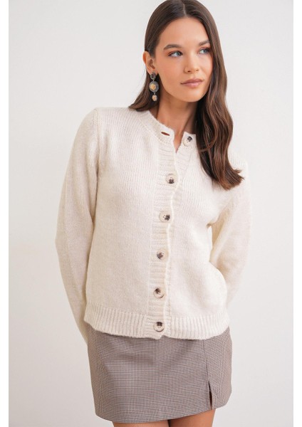 6951 Kadın Bisiklet Yaka Düğmeli Triko Kısa Hırka Naturel modelleri