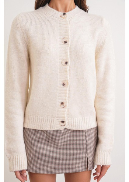 6951 Kadın Bisiklet Yaka Düğmeli Triko Kısa Hırka Naturel fırsatları