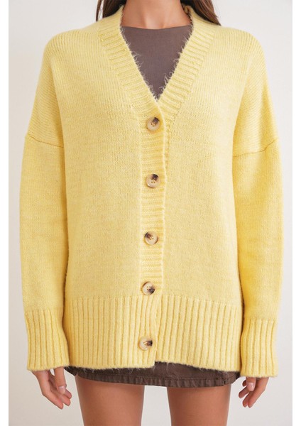 6927 Kadın Yumuşak Dokulu Salaş Basic Triko Hırka Sarı fırsatları