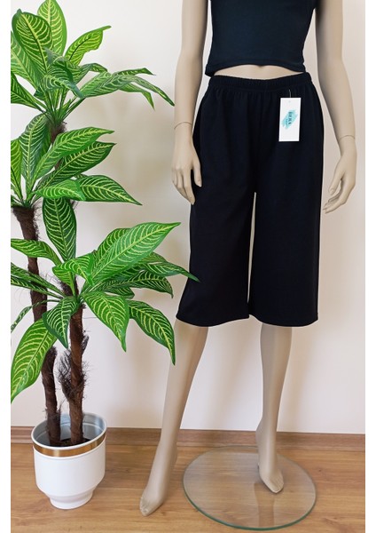 Kadın-Erkek Düz Kesim Yumuşak Dokulu Bol Paçalı Bermuda Alt fırsatları