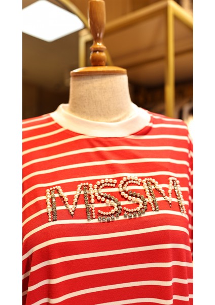 Kırmızı Renk Çizgili T-Shirt fiyatları