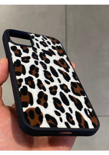 Iphone 11 Uyumlu Leopar Desenli Tüylü Silikon Kılıf modelleri