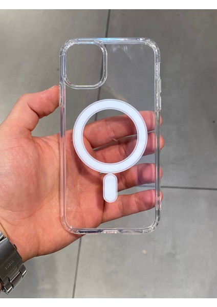 Apple iPhone 11 Uyumlu Magsafe Kablosuz Şarj Destekli Şeffaf Sert Silikon Kılıf