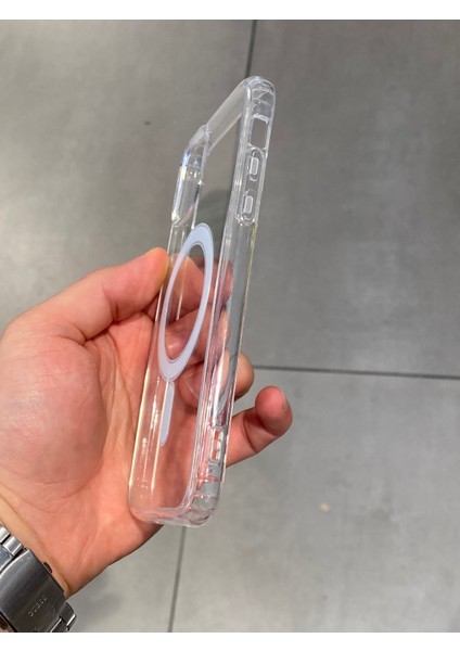 Apple iPhone 11 Uyumlu Magsafe Kablosuz Şarj Destekli Şeffaf Sert Silikon Kılıf fırsatları