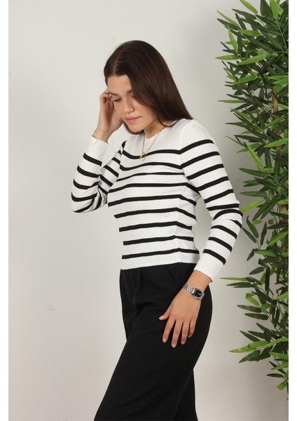 2059 Çizgili Bisiklet Yaka Kazak