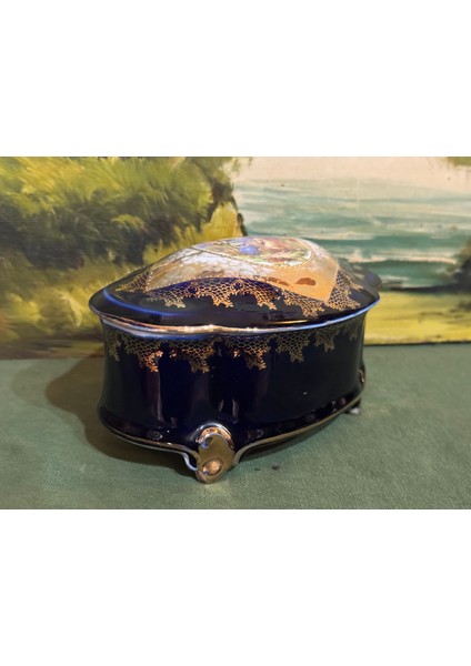 Jlmenau Porselen Damla Mineli Bonboniyer 17,5 cm 11,5 cm 9 cm Ölçülerinde modelleri