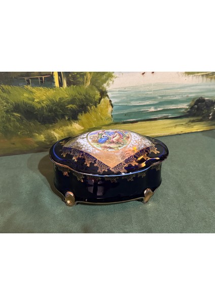 Jlmenau Porselen Damla Mineli Bonboniyer 17,5 cm 11,5 cm 9 cm Ölçülerinde indirimleri