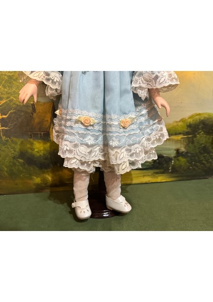 Avrupa Porselen Bebek - 46 cm Boyunda