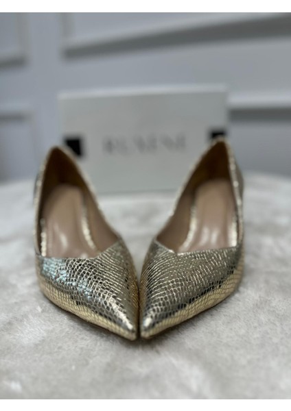 Dora Gold - Gümüş Yılan Derisi Desenli Kalın Topuklu 5 cm Sivri Burun Topuklu Ayakkabı modelleri