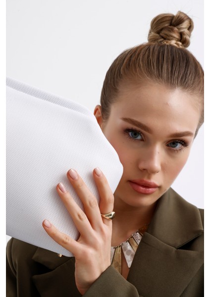 Kadın Beyaz Clutch Portföy El Çantası fiyatları