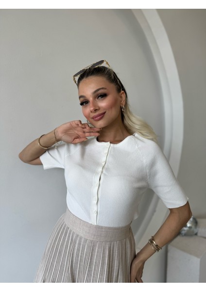 Ekru Açık Bisiklet Yaka Fitilli Yaka Düğmeli Ince Triko Hırka