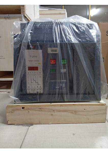 Termik Manyetik Şalter 3 Kutuplu - SFA2500H3 (2500A Açık Tip Güç Şalteri) modelleri